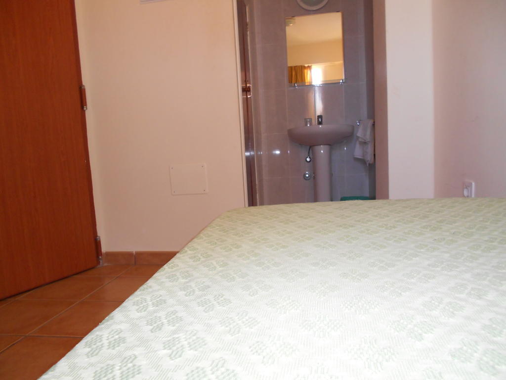 Pension Mova Santa Cruz de Tenerife Værelse billede